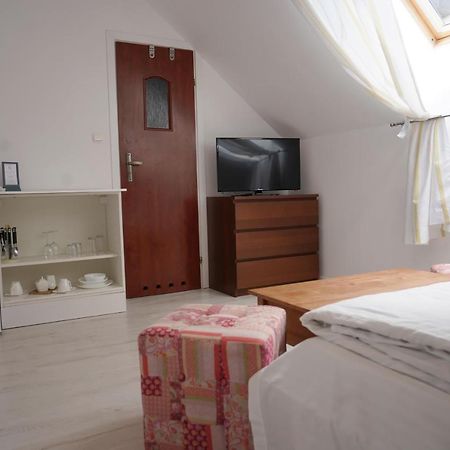 Iwona Pokoje Apartamenty Karwia Eksteriør bilde