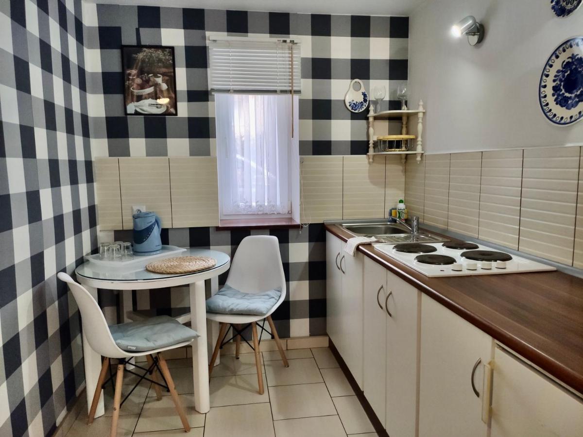 Iwona Pokoje Apartamenty Karwia Eksteriør bilde