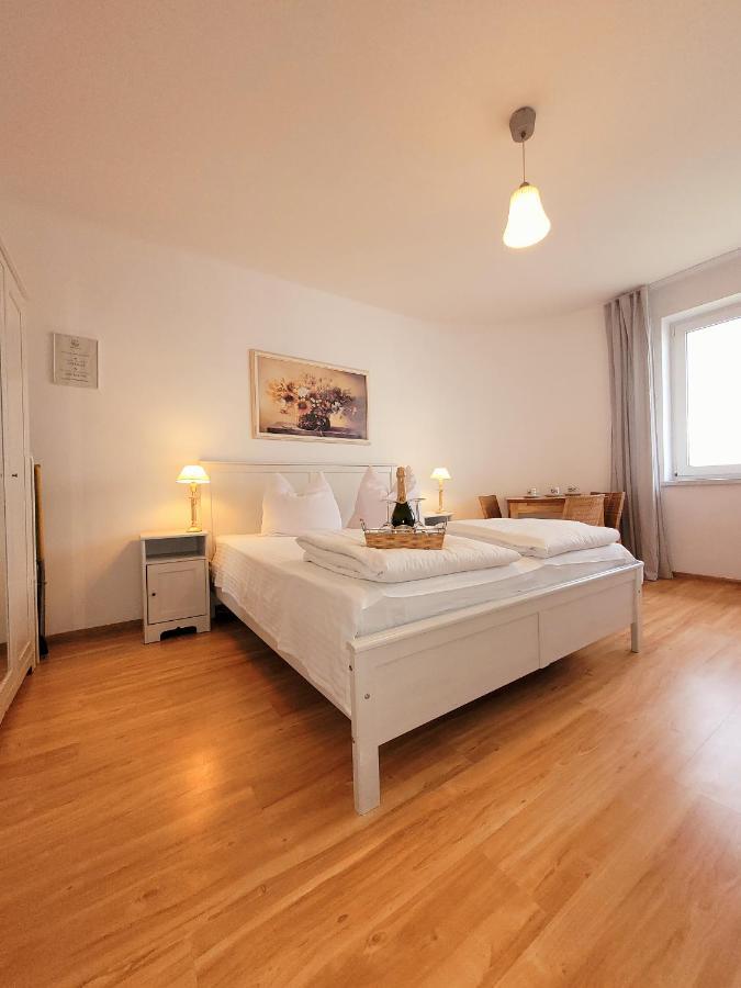 Iwona Pokoje Apartamenty Karwia Eksteriør bilde