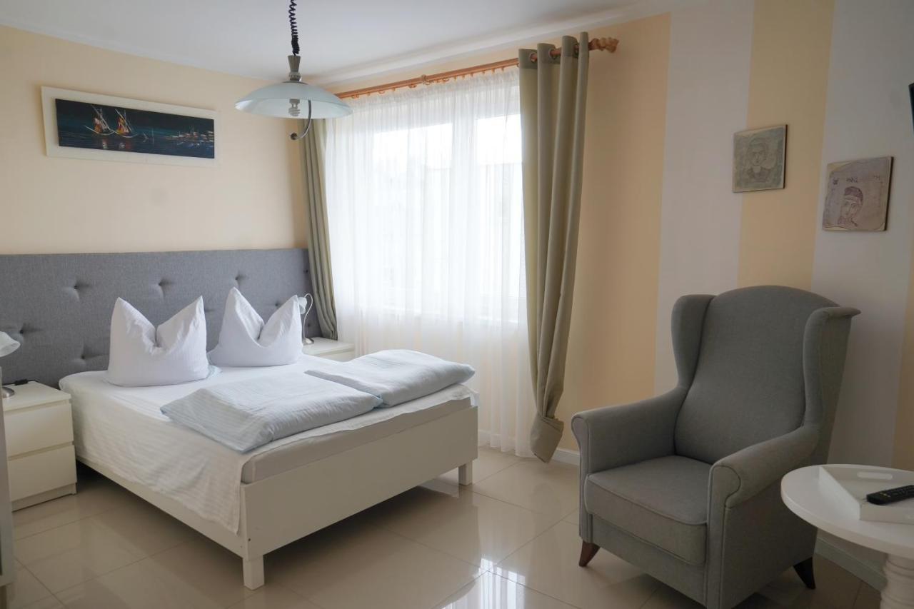 Iwona Pokoje Apartamenty Karwia Eksteriør bilde