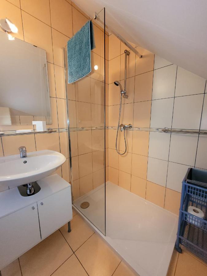 Iwona Pokoje Apartamenty Karwia Eksteriør bilde