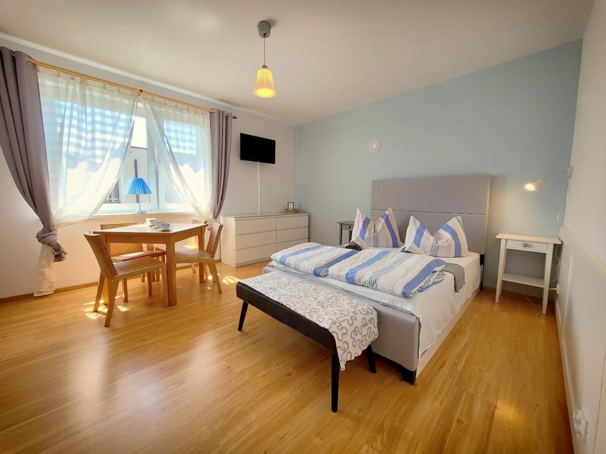 Iwona Pokoje Apartamenty Karwia Eksteriør bilde